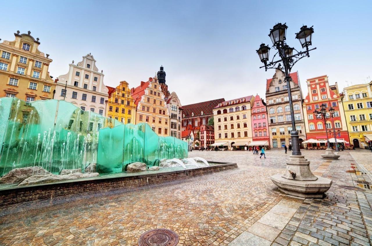 Tulip Hotels - Wroclaw Patio Екстериор снимка